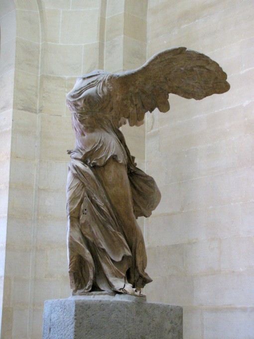 Winged Victory Sculpture, Mus&eacute;e du Louvre